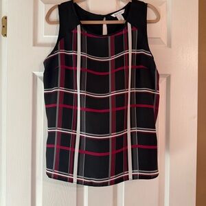 Fitted Sleeveless Black and Red Tank Top